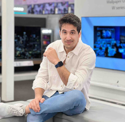 244893B6 2321 4D31 81B9 8F4F150E6FBA.jpg