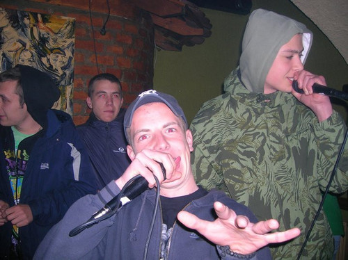 file 720x538 000904.jpg