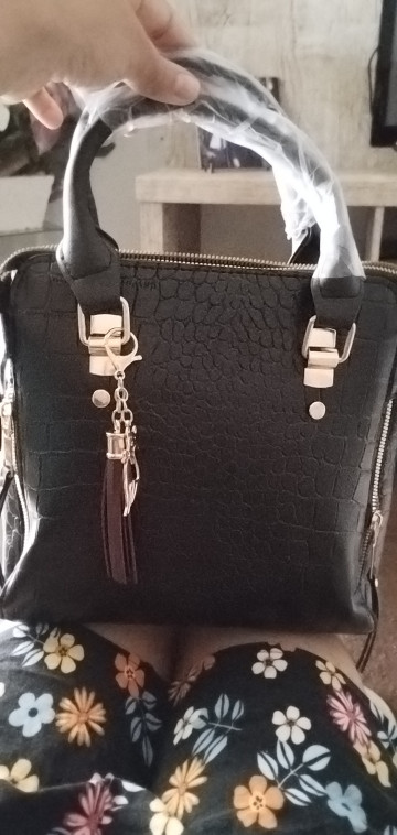 2c132732 c69e 4cbe 8c3e d7ea5a3eb605.jpg