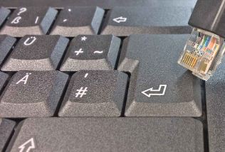 Reparación de ordenadores en Ourense | Domodata.com.jpg