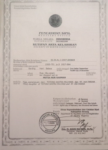 scaled Akta Lahir.jpg
