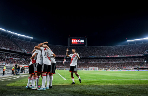 BUENOS AIRES, ARGENTINA - FEBRUARY 12: Esequiel Barco of River Plate celebrates with teammates after.jpg