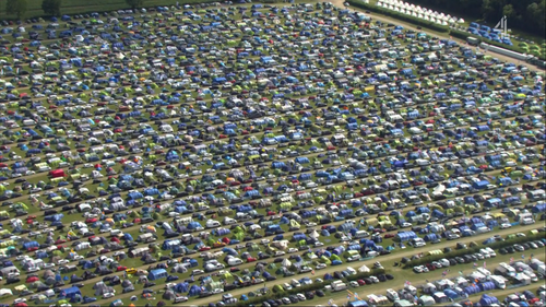 screenshot Formula1.2023.Round11.Aramco.British.Grand.Prix.Practice.2.1080i.Channel4.IPTV.DD2.0.x264.png