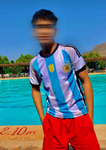 21B120FC 1255 419D BF9F BF32D2C63690.jpg