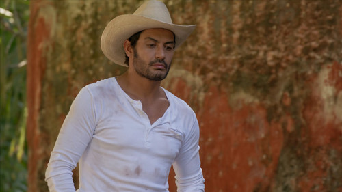 cap Tierra de Esperanza 1080p Episodio 17 00 05 16 01.jpg