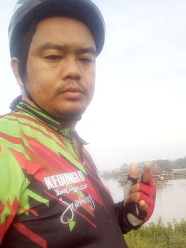 CUG5AhpJs1A0DDxTxj2MA4s4GiUoe7WtO6jjRSvwpQs 1536x2048.jpg