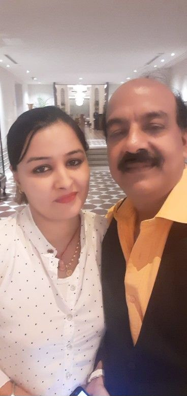 Married Indian Woman Nude with Boss Photos 021.jpg