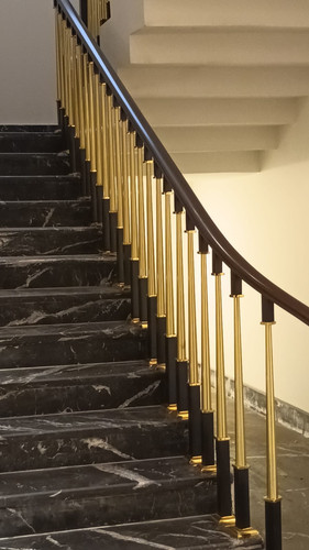 uc?id=1KmaCiIRYpTLDvN5UFYocU7K6PJ2Lx 5b.jpg