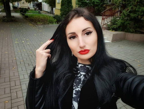 onlyfans hello pale ukrainian brunette here XRSEOU.jpg