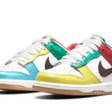 Dunk Low SE Free 99 Pack White 0001