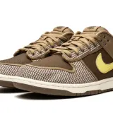 Dunk Low SP UNDEFEATED Canteen Dunk vs 0002