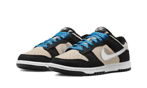 Dunk Low Starry Laces 0001