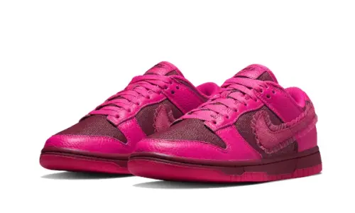 Dunk Low Valentines Day (2022) 0001.webp