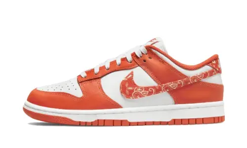 Dunk Low Essential Paisley Pack Orange 0002.webp