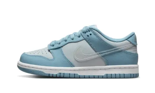 Dunk Low Clear Swoosh (GS) 0002