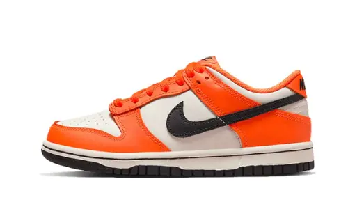 Dunk Low Halloween (2022) 0002.webp