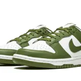 Dunk Low Medium Olive 0001
