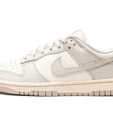 Dunk Low Light Bone 0002