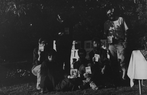 Zespol Kultury Niezaleznej, siedz─à od lewej Janusz S┼éawi┼äski, Zyta Oryszyn, Andrzej Kaczy┼äski, M.jpg