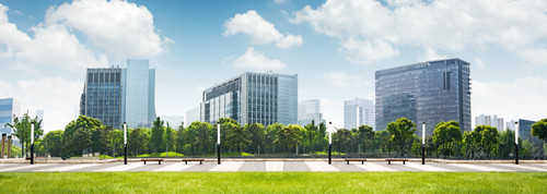 park lujiazui financial center shanghai china.jpg