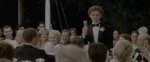 My.Best.Friend's.Wedding.1997.2160p.Pad HDR.UHD.BluRay.AAC.x265 10bit HDSPad.mp4 20230420 164848.043.png