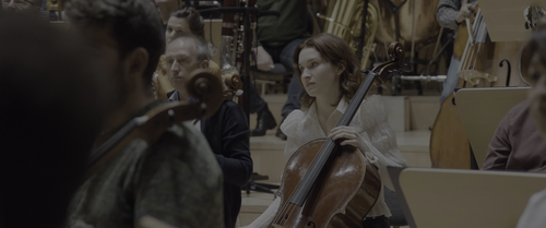 Tár.2022.2160p.Pad HDR.UHD.BluRay.AAC.x265 10bit HDSPad.mp4 20230414 152905.016.png