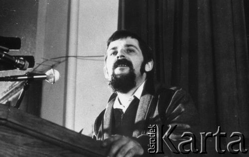 jw sesja uw 1981 karta.jpg