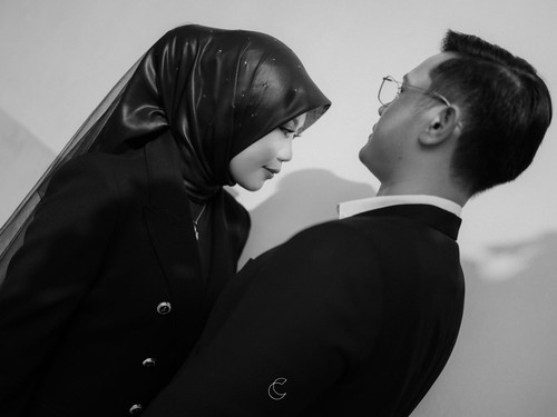 Aqib Sarah2 aqib sara.jpg