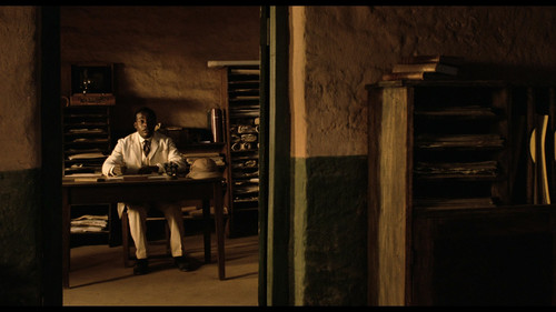 Mister.Johnson.1990.BluRay.REMUX.1080p.AVC.LPCM2.0 HDS.mkv 20230421 220922.698.jpg