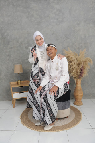 MAKEUP 2023041809591742.jpg