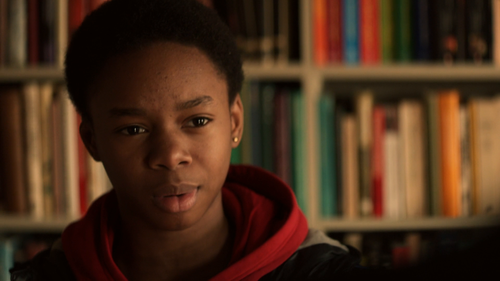 Top.Boy.S02E01.1080p.AMZN.WEB DL.DDP2.0.H.264 NTb 00.16.51.png