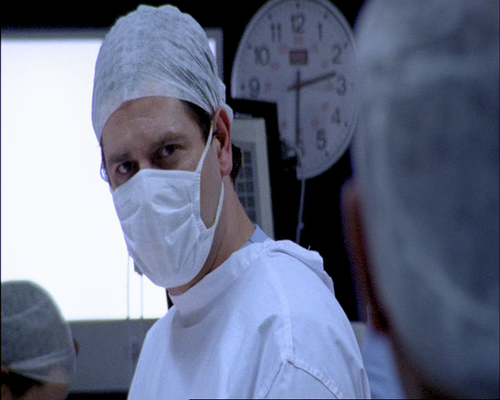 Bodies.S01E01.PAL.MPEG 2.DD2.0.DVD REMUX Lemsip 00.12.28.png