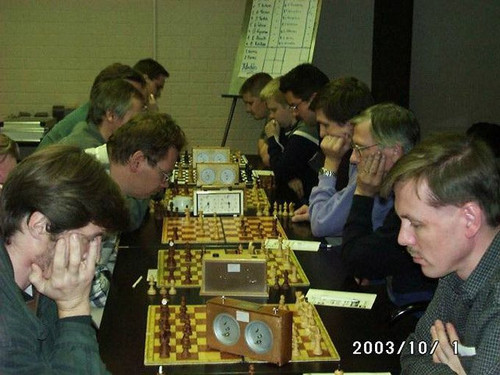 5bb9bfaff744.jpg