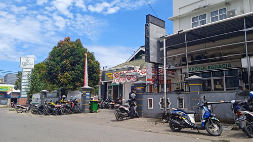 rs bahagia.jpg