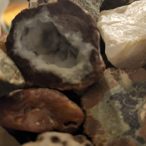 cropped 16931326795681139506314593604931.jpg