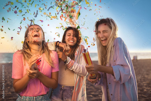 1000 F 285898130 7pyhM0EtAwQbt4h1d1u91cBbu1X7vNnt (1).jpg