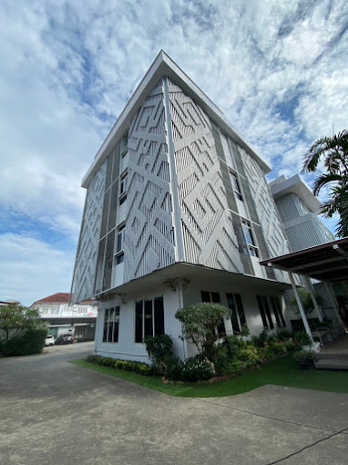 S 3735574.jpg