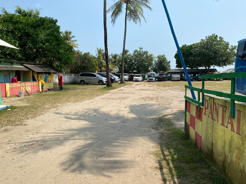 121 beach 1.jpg