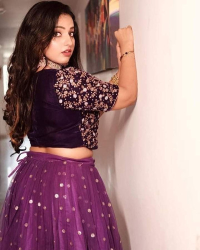 malavika menon v0 ixnm9g49b7hb1.jpg
