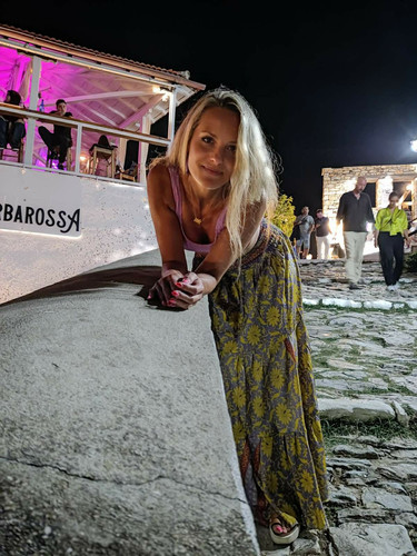 FaceApp 1661626488049.jpg