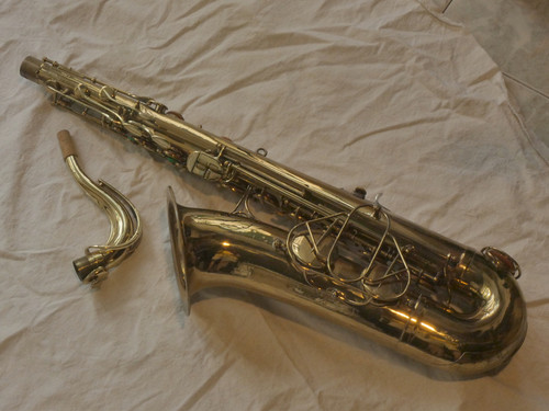 esq 2.jpg