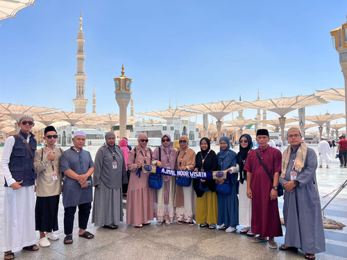 Umroh berapa hari di Madinah.jpg