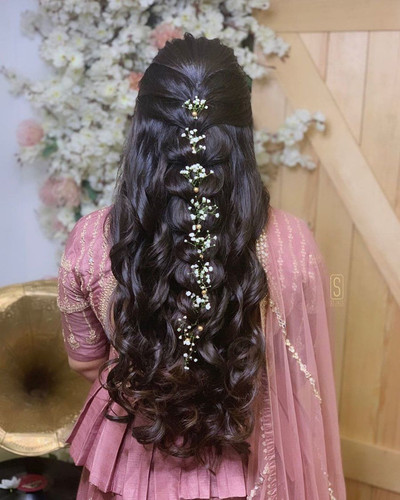 30+ Flawless Open Hairstyles For Your Wedding Functions!.jpg