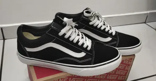 VANS REVIEW 3.png