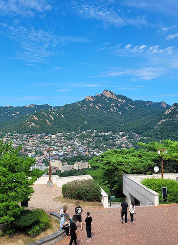 seoul111 optimized.jpg