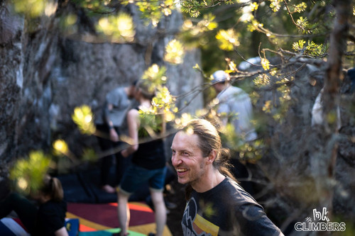 bkc ulkokiikut mainoskuva pikkunen.jpg