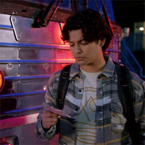 tumblr 1d015bfcd43cec11cdf1f18119ac8225 cf872ab7 540.gif