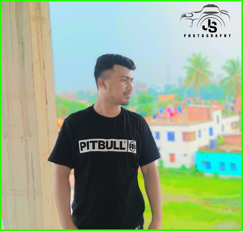 Picsart 23 08 17 23 43 01 686.jpg