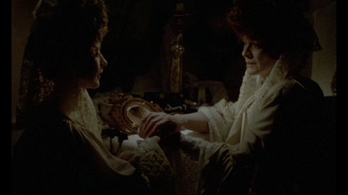 The.Draughtsmans.Contract.1982.2160p.UHD.BluRay.REMUX.DV.HDR.HEVC.DTS HD.MA.1.0 KURiSU 00.30.45.png