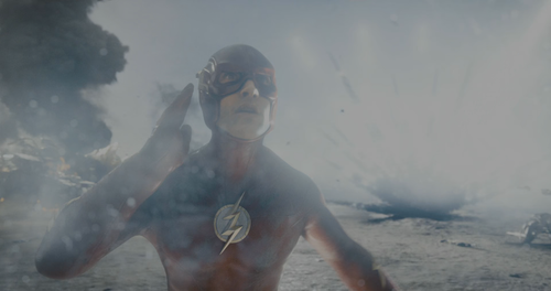 The.Flash.2023.2160p.Pad HDR.UHD.BluRay.AAC.x265 10bit HDSPad.mp4 20230831 203555.894.png